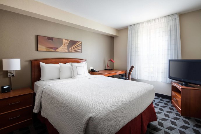 Imagen de la habitación del Hotel Sonesta Simply Suites Seattle Renton. Foto 4