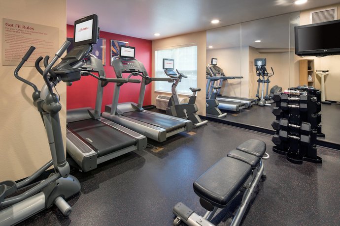 Imagen de los interiores del Hotel Sonesta Simply Suites Seattle Renton. Foto 17