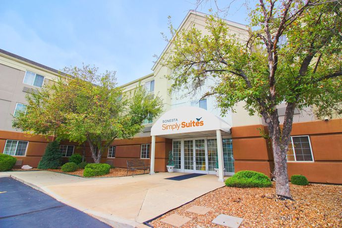 Imagen general del Hotel Sonesta Simply Suites St Louis Earth Cty. Foto 2
