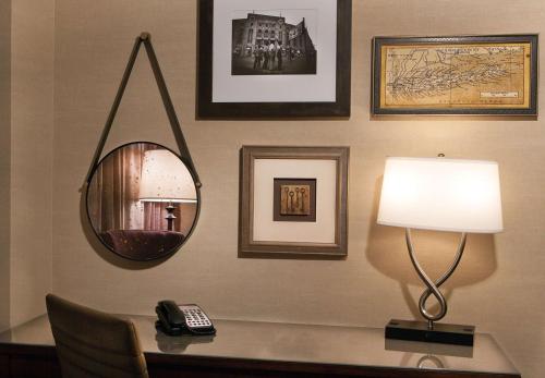 Imagen de la habitación del Hotel Sonesta White Plains Downtown. Foto 14