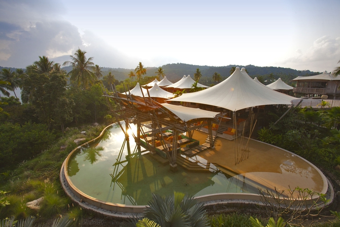 Imagen de la piscina del Hotel Soneva Kiri. Foto 11