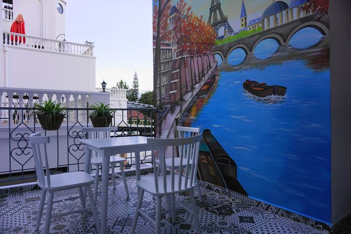 Imagen de los interiores del Hotel Song Anh. Foto 20