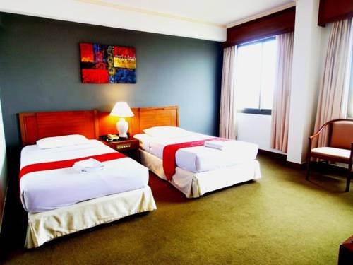 Imagen de la habitación del Hotel Songphanburi. Foto 3