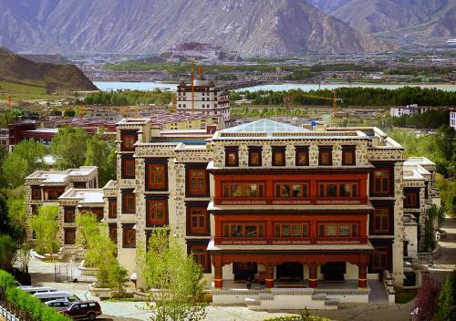 Imagen general del Hotel Songtsam Choskyi Linka Lhasa. Foto 2