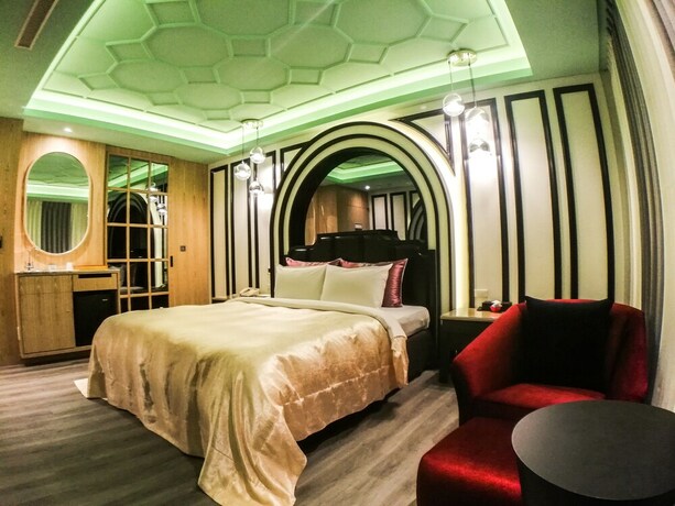 Imagen de la habitación del Hotel Songxiamotel. Foto 33