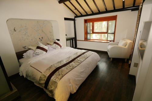 Imagen de la habitación del Hotel Songyang Yunding Xiankengyuan Resort. Foto 8