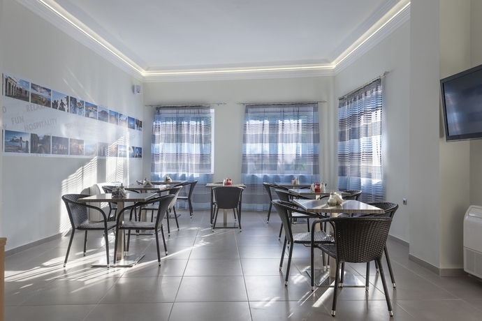 Imagen de los interiores del Hotel Sonia, Cos Ciudad. Foto 19