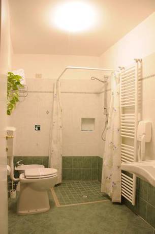 Imagen de la habitación del Hotel Sonia, Trieste. Foto 13