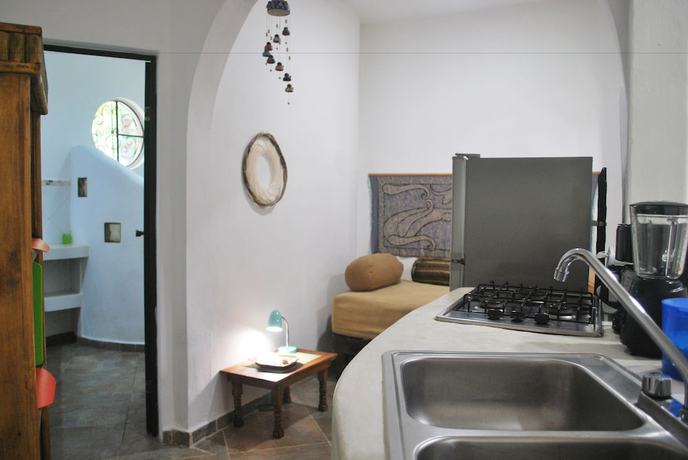 Imagen de la habitación del Hotel Sonido Del Mar and Yoga Loft. Foto 4