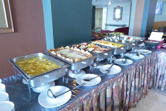 Imagen del bar/restaurante del Hotel Son-mar Monterrey Centro. Foto 5