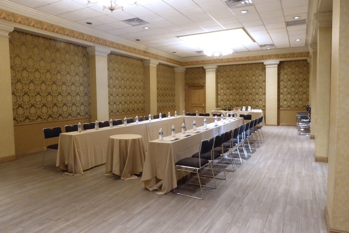 Imagen de los interiores del Hotel Son-mar Monterrey Centro. Foto 18