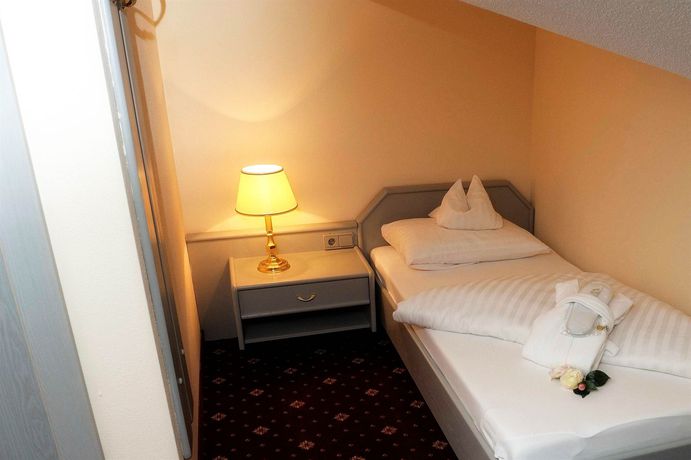 Imagen de los exteriores del Hotel Sonnalp. Foto 10