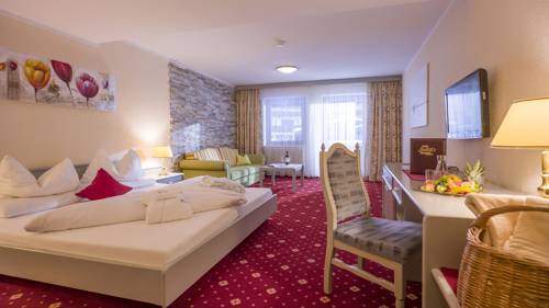 Imagen de la habitación del Hotel Sonnalp. Foto 8