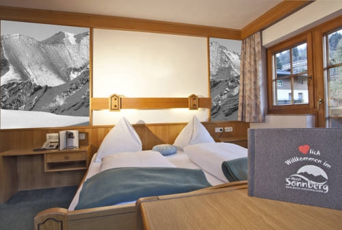 Imagen general del Hotel Sonnberg, Hasenau. Foto 6