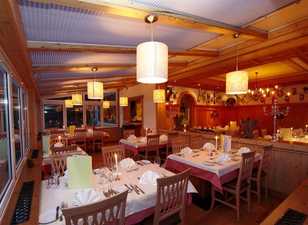 Imagen del bar/restaurante del Hotel Sonnblick. Foto 6