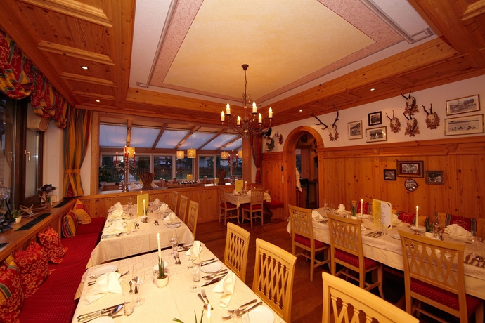 Imagen del bar/restaurante del Hotel Sonnblick, Kaprun. Foto 5