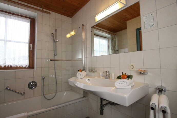 Imagen de la habitación del Hotel Sonne, Apfeldorf. Foto 18