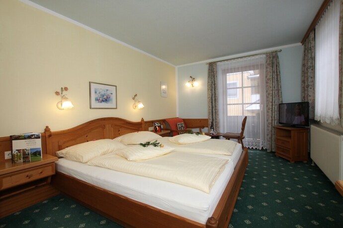 Imagen de la habitación del Hotel Sonne, Apfeldorf. Foto 25