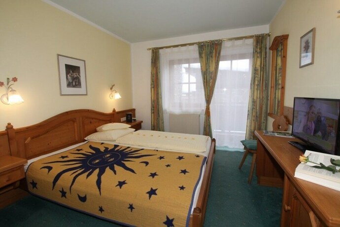 Imagen de la habitación del Hotel Sonne, Apfeldorf. Foto 33
