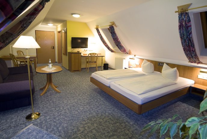 Imagen de la habitación del Hotel Sonneck. Foto 7