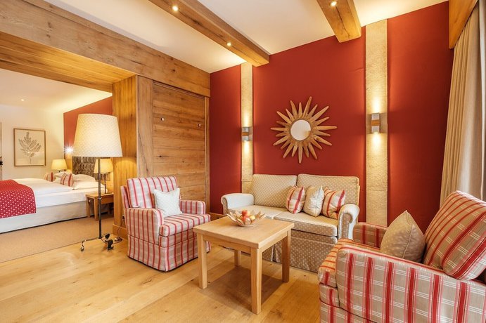 Imagen de la habitación del Hotel Sonnenalp Resort. Foto 2
