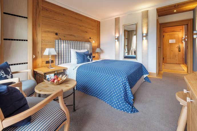 Imagen de la habitación del Hotel Sonnenalp Resort. Foto 3