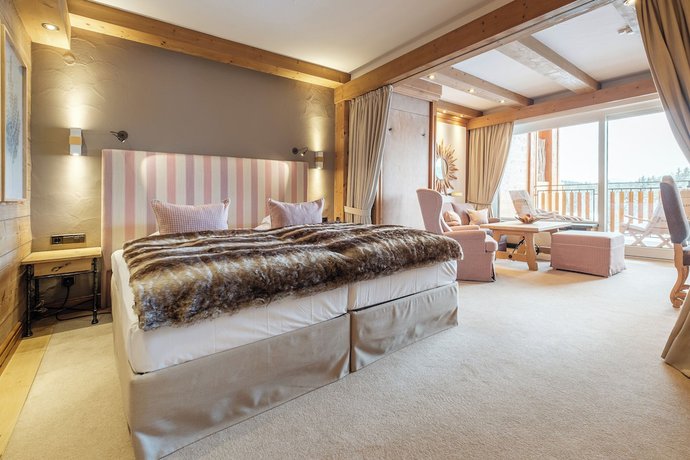 Imagen de la habitación del Hotel Sonnenalp Resort. Foto 9