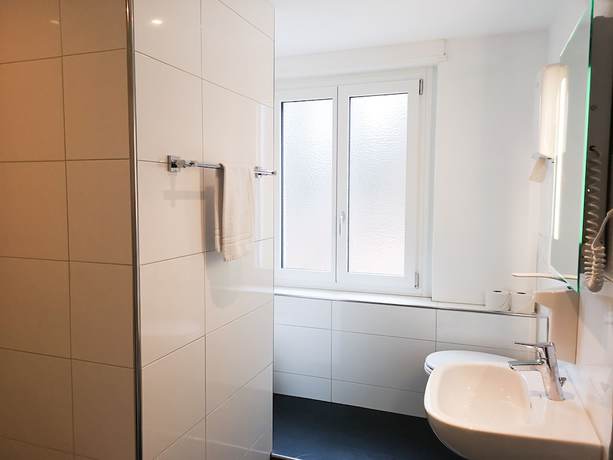 Imagen de la habitación del Hotel Sonnenberg, Kriens. Foto 7