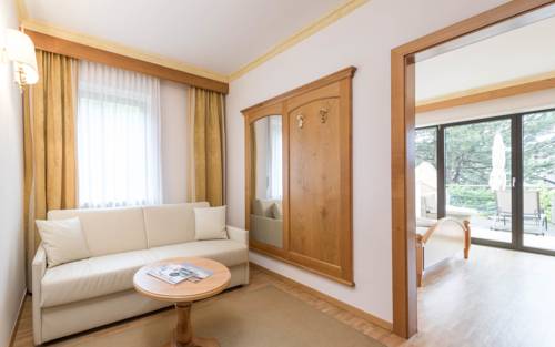 Imagen de la habitación del Hotel Sonnenburg, Merano. Foto 9