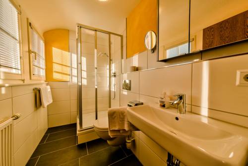 Imagen de la habitación del Hotel Sonneneck Titisee - Adults Only. Foto 5