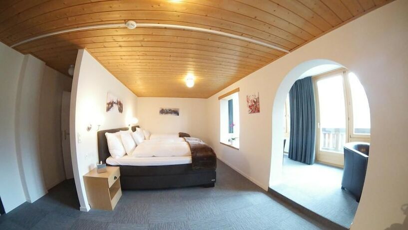 Imagen general del Hotel Sonnenhalde. Foto 9