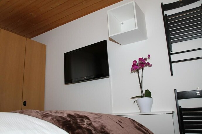 Imagen de la habitación del Hotel Sonnenhalde. Foto 30