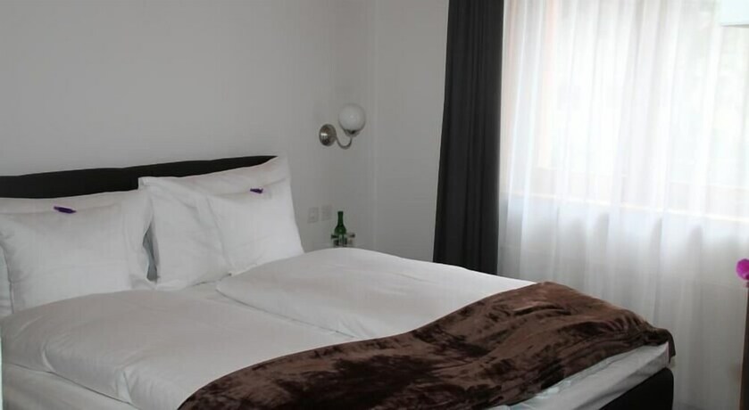 Imagen de la habitación del Hotel Sonnenhalde. Foto 34