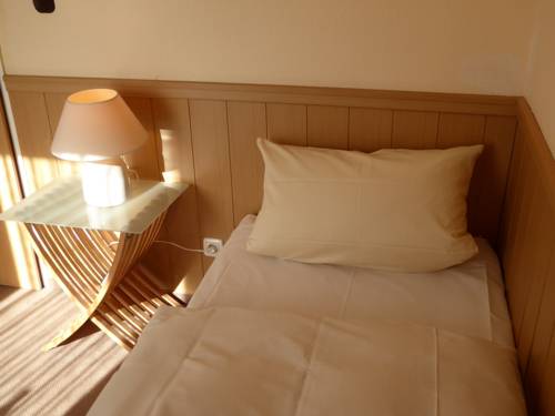 Imagen de la habitación del Hotel Sonnenhof, Bad Pyrmont. Foto 11