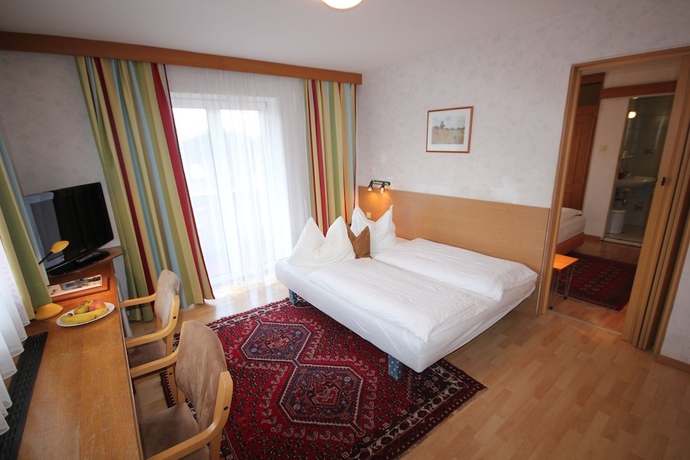 Imagen de la habitación del Hotel Sonnenhof - Bed and Breakfast and Appartements. Foto 3