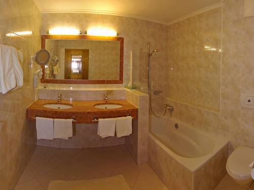 Imagen de la habitación del Hotel Sonnenhof, Ellmau. Foto 7