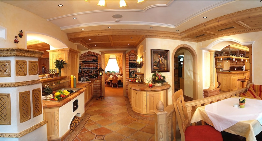 Imagen del bar/restaurante del Hotel Sonnenhof, Gerlos. Foto 2