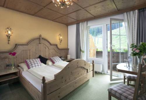 Imagen general del Hotel Sonnenhof, Grän. Foto 1