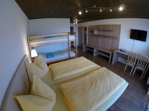 Imagen de la habitación del Hotel Sonnenhof, Klagenfurt. Foto 5