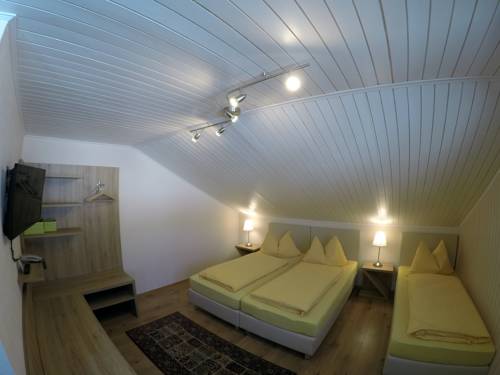 Imagen de la habitación del Hotel Sonnenhof, Klagenfurt. Foto 7