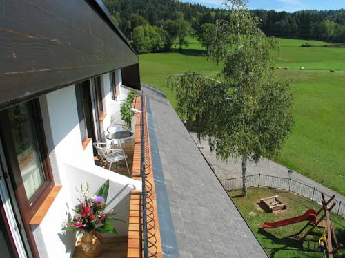 Imagen de la habitación del Hotel Sonnenhof, Klagenfurt. Foto 10