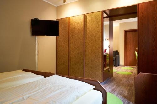 Imagen de la habitación del Hotel Sonnenhof, Melsungen. Foto 7