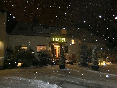 Imagen general del Hotel Sonnenhof, Oberursel. Foto 1