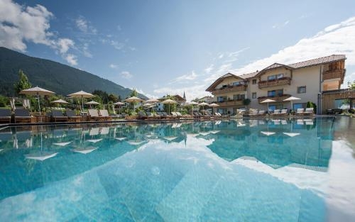Imagen general del Hotel Sonnenhof Sun/spa/panorama. Foto 2