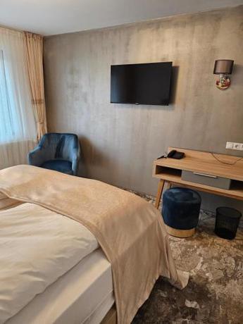 Imagen general del Hotel Sonnenhof, Unterurbach. Foto 7