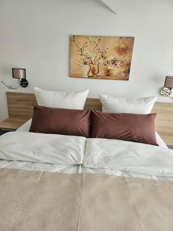 Imagen de la habitación del Hotel Sonnenhof, Unterurbach. Foto 20