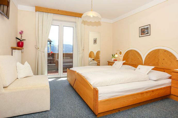 Imagen de la habitación del Hotel Sonnenhotel Adler. Foto 7