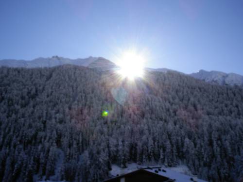 Imagen de la habitación del Hotel Sonnenhotel Soldanella Sonneck. Foto 5