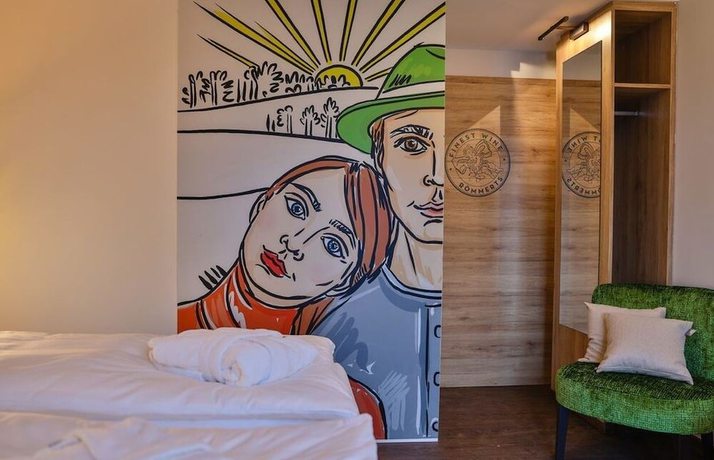 Imagen de la habitación del Hotel Sonnenhotel Weingut R&ouml;mmert. Foto 7