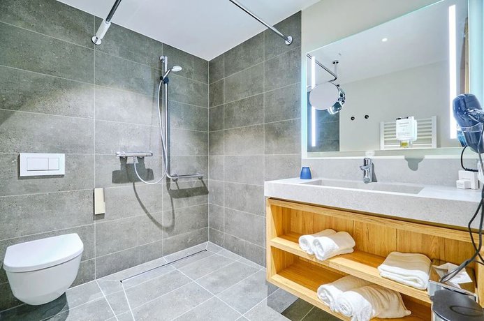 Imagen de la habitación del Hotel Sonnenhotel Weingut R&ouml;mmert. Foto 10